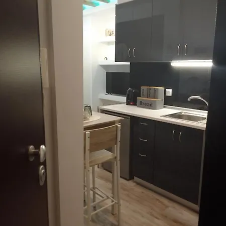 Petit Apartment - City Center - Gorgopotamou 1 Karaferye Dış mekan fotoğraf