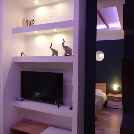 Petit Apartment - City Center - Gorgopotamou 1 Karaferye Dış mekan fotoğraf